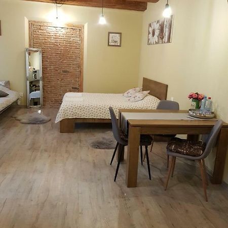 Appartement Weiss House à Braşov Extérieur photo